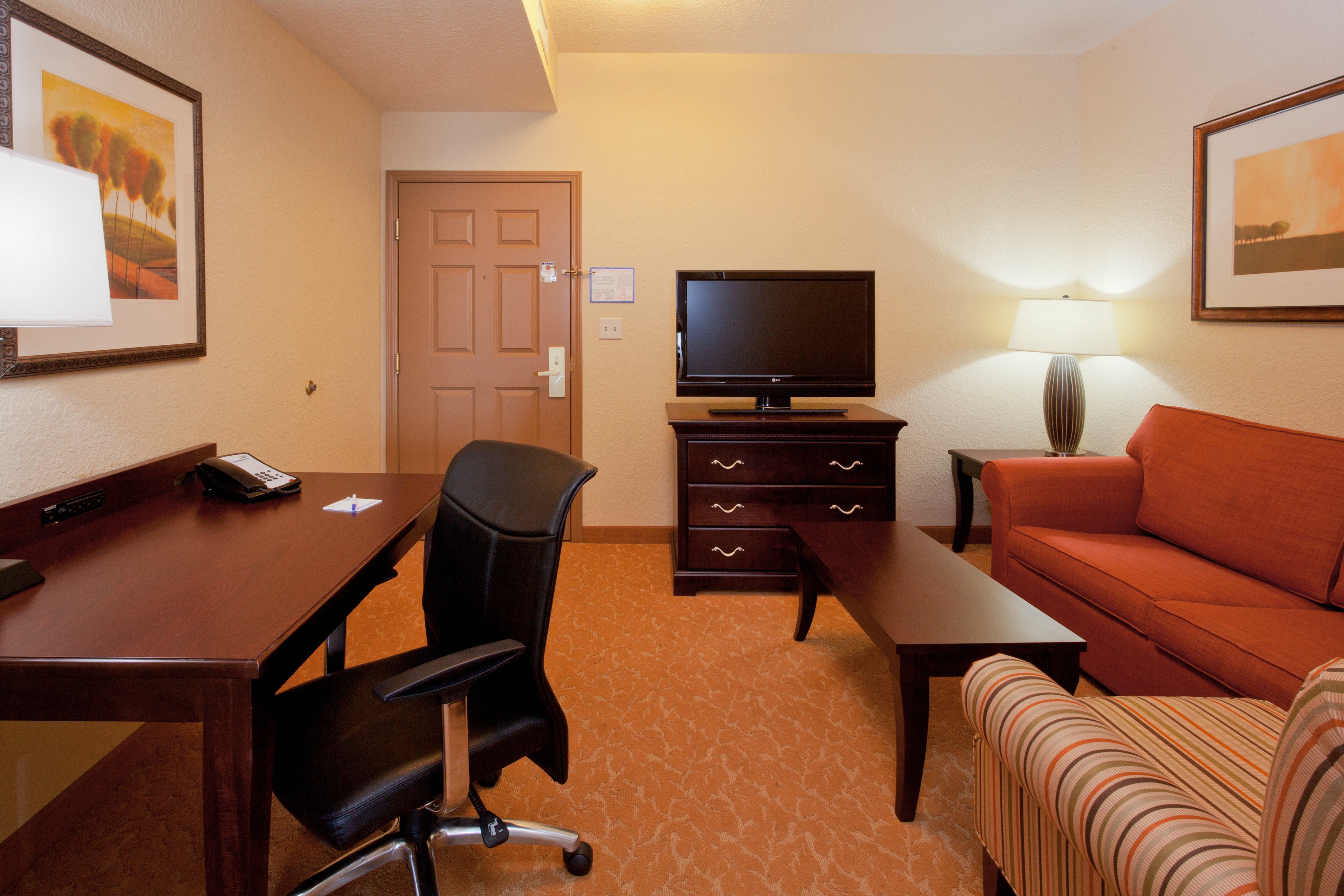 Holiday Inn Express & Suites Lakeland North I-4 By Ihg Ngoại thất bức ảnh
