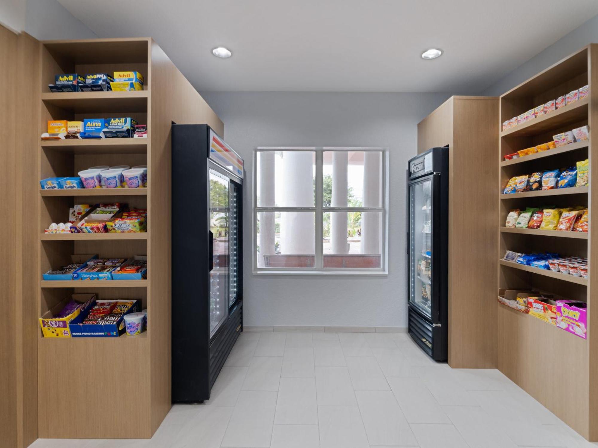 Holiday Inn Express & Suites Lakeland North I-4 By Ihg Ngoại thất bức ảnh