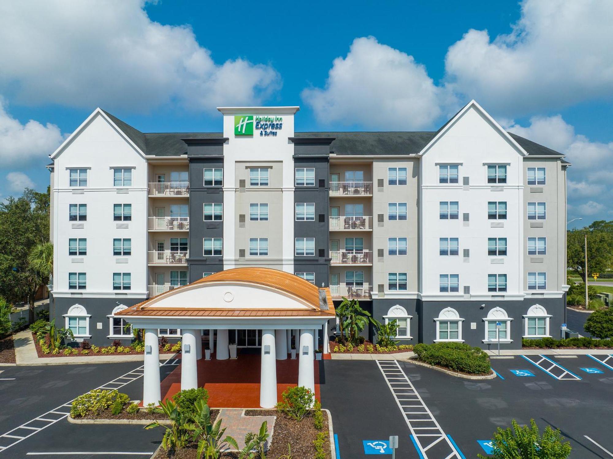 Holiday Inn Express & Suites Lakeland North I-4 By Ihg Ngoại thất bức ảnh